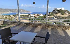 Vista Mare Suites , 2 Min Drive To The Sea